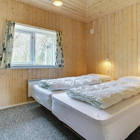 بيت للعطل Three-bedroom Holiday In Blåvand